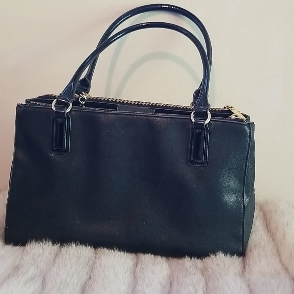 Anne Klein - Picture 2 of 8